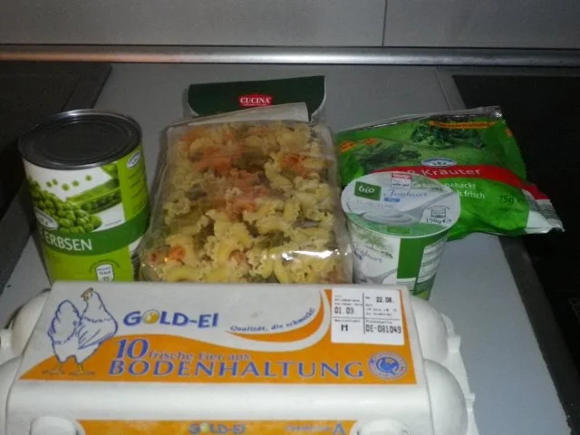 Rezept: Bunter Nudelsalat mit Kräutern Bild Nr. 3 Bunter Nudelsalat mit Kräutern - Rezept - Bild Nr. 3