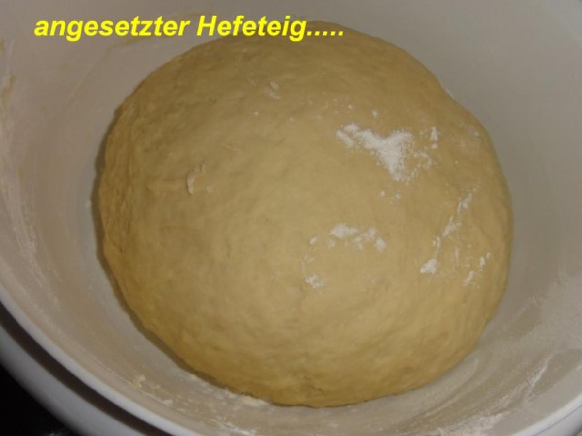 Hefe: APFELKUCHEN hinter GITTER - einfach - von Rezeptsammlerin