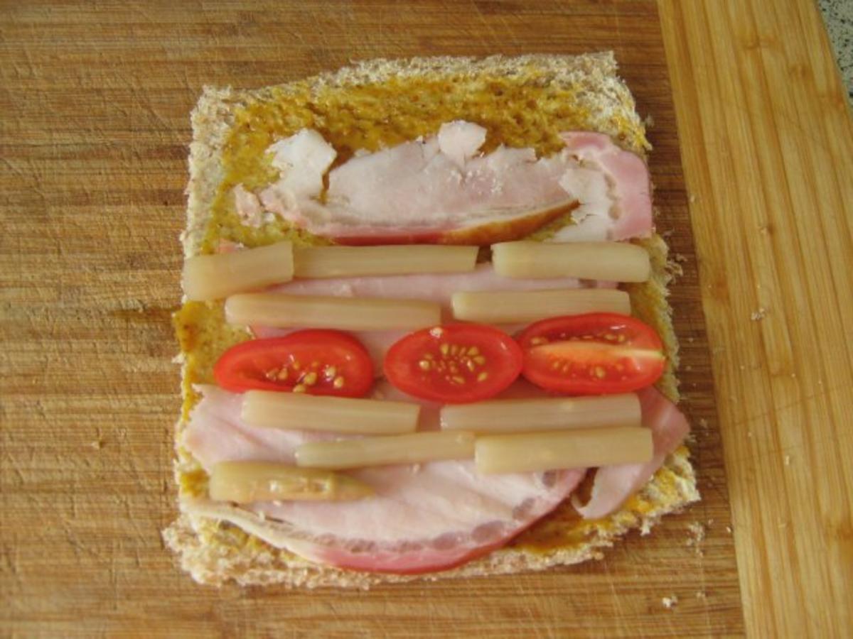 Snack - gefüllte Sandwich-Röllchen - Rezept - kochbar.de