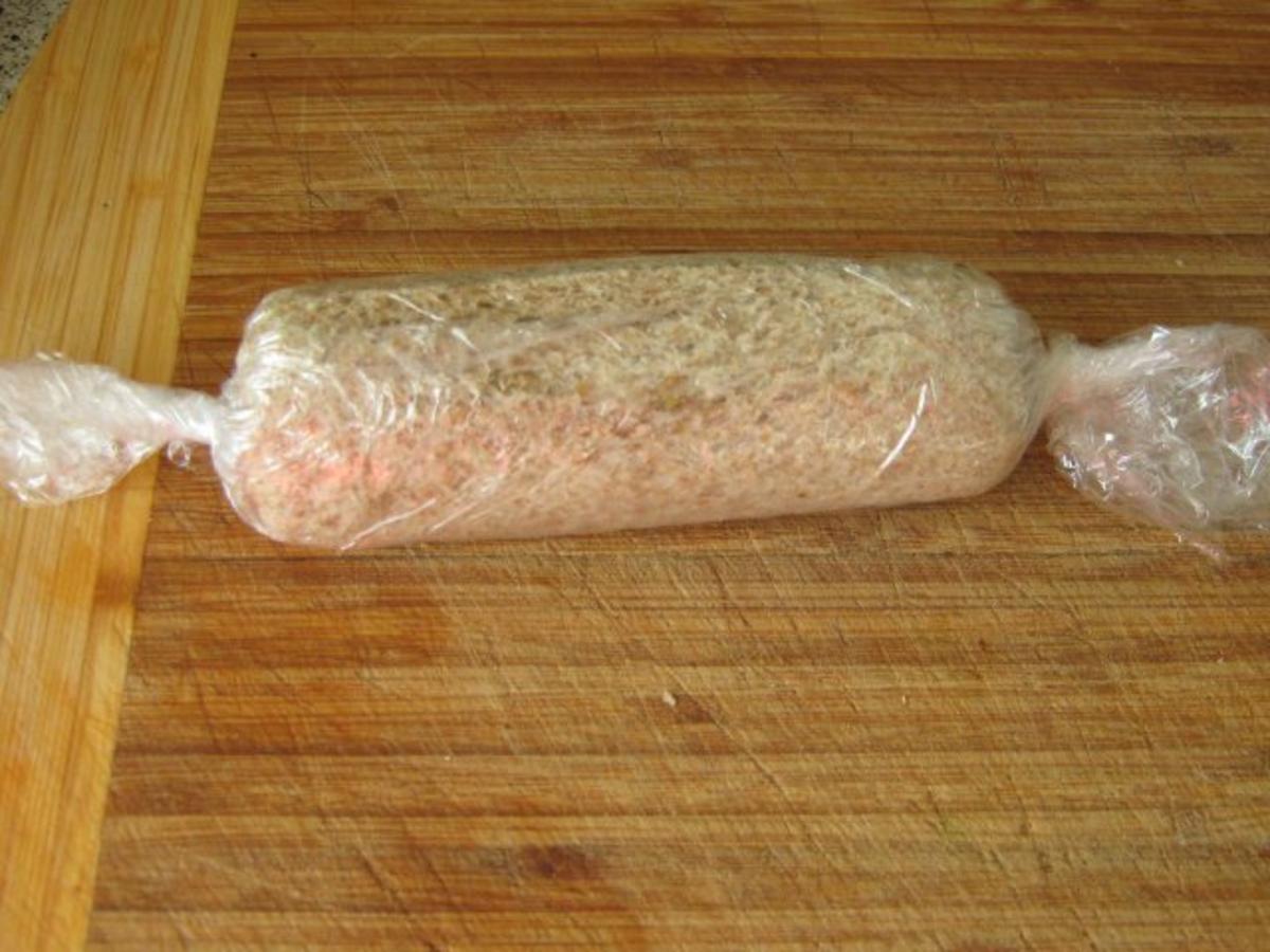 Snack - gefüllte Sandwich-Röllchen - Rezept - kochbar.de