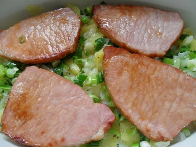 Rezept: Gratinierter Sauerkraut-Auflauf Bild Nr. 13 Gratinierter Sauerkraut-Auflauf - Rezept - Bild Nr. 13