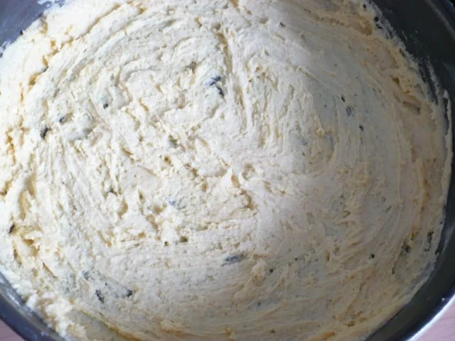 Rezept: Zwetschgenkuchen mit Schmandguß Bild Nr. 2 Zwetschgenkuchen mit Schmandguß - Rezept - Bild Nr. 2