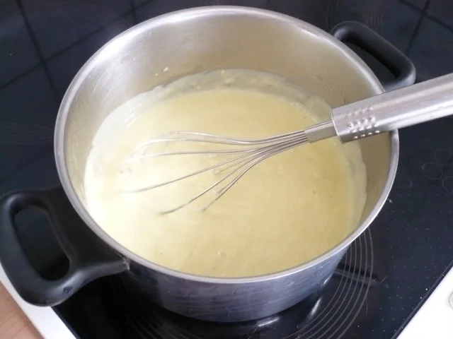 Rezept: Zwetschgenkuchen mit Schmandguß Bild Nr. 3 Zwetschgenkuchen mit Schmandguß - Rezept - Bild Nr. 3