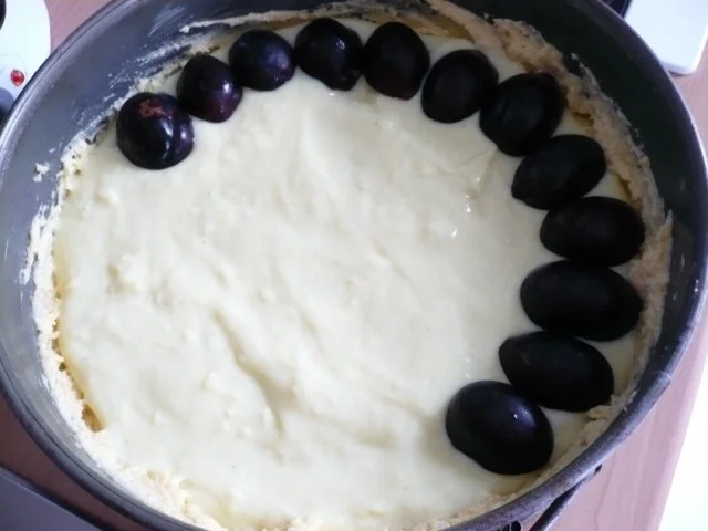 Rezept: Zwetschgenkuchen mit Schmandguß Bild Nr. 5 Zwetschgenkuchen mit Schmandguß - Rezept - Bild Nr. 5