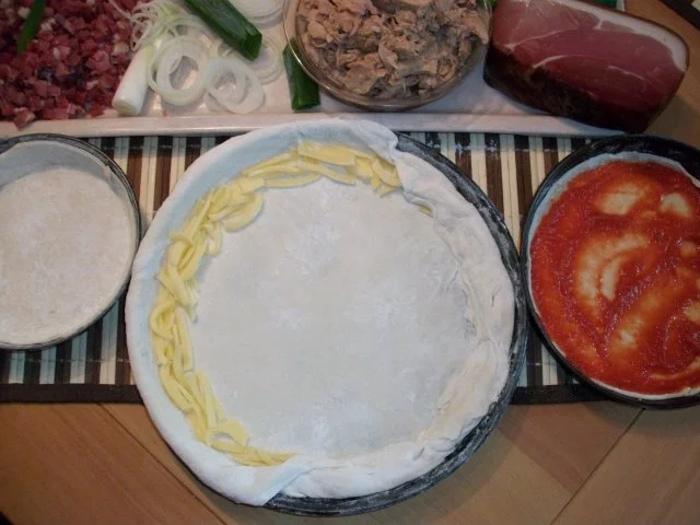 Pizza für jeden zum selbst belegen... - Rezept - Bild Nr. 2