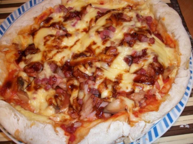 Pizza für jeden zum selbst belegen - einfach - 176 kcal/100g