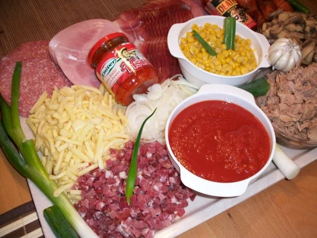 Pizza für jeden zum selbst belegen... - Rezept - Bild Nr. 7