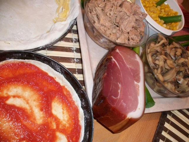 Pizza für jeden zum selbst belegen... - Rezept - Bild Nr. 4