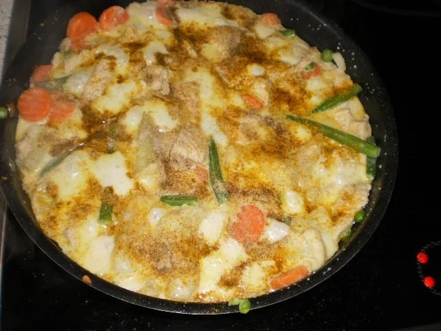 Rezept: Putengeschnetzeltes in leichter Käsesoße Bild Nr. 6 Putengeschnetzeltes in leichter Käsesoße - Rezept - Bild Nr. 6