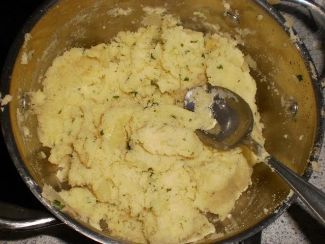 Rezept: Putengeschnetzeltes in leichter Käsesoße Bild Nr. 11 Putengeschnetzeltes in leichter Käsesoße - Rezept - Bild Nr. 11