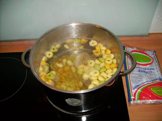 leichter Tortellinisalat - Rezept - Bild Nr. 3