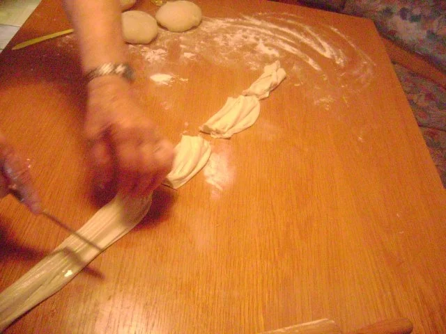 Rezept: Krustiger Strudelteig mit Kartoffeln Bild Nr. 9 Krustiger Strudelteig mit Kartoffeln - Rezept - Bild Nr. 9