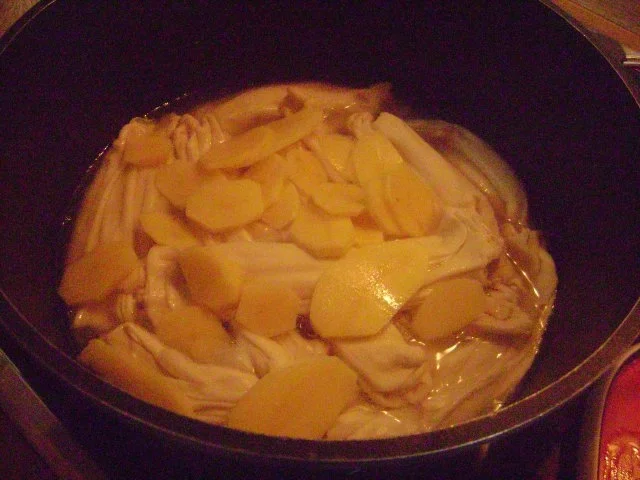 Rezept: Krustiger Strudelteig mit Kartoffeln Bild Nr. 13 Krustiger Strudelteig mit Kartoffeln - Rezept - Bild Nr. 13