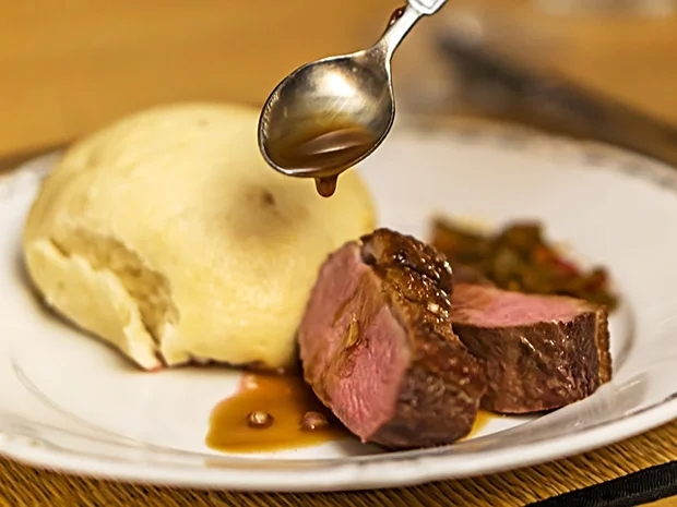 Rezept: Schlesische Hefeklöße Bild Nr. 2 Schlesische Hefeklöße - Rezept - Bild Nr. 2