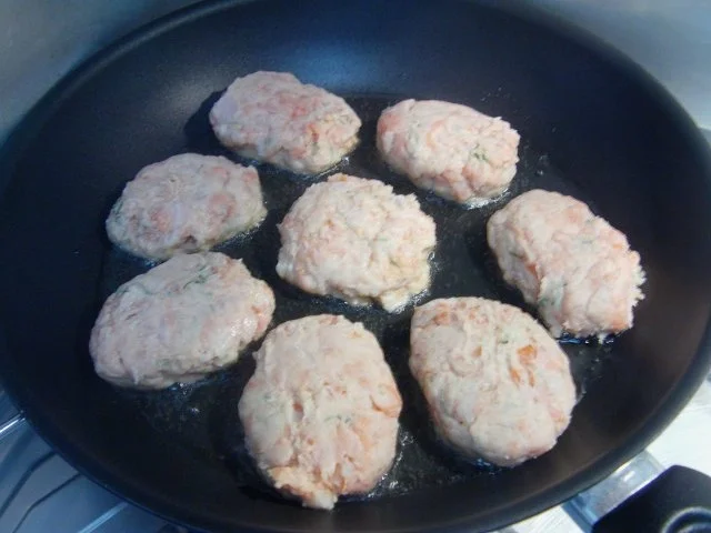 Rezept: Dänische Edelfisch-Frikadellen Bild Nr. 7 Dänische Edelfisch-Frikadellen - Rezept - Bild Nr. 7