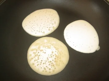 Rezept: Atayif, gefüllte Teigplätzchen Atayif, gefüllte Teigplätzchen - Rezept