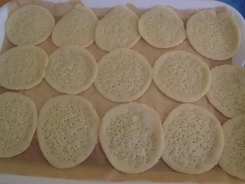 Rezept: Atayif, gefüllte Teigplätzchen Atayif, gefüllte Teigplätzchen - Rezept