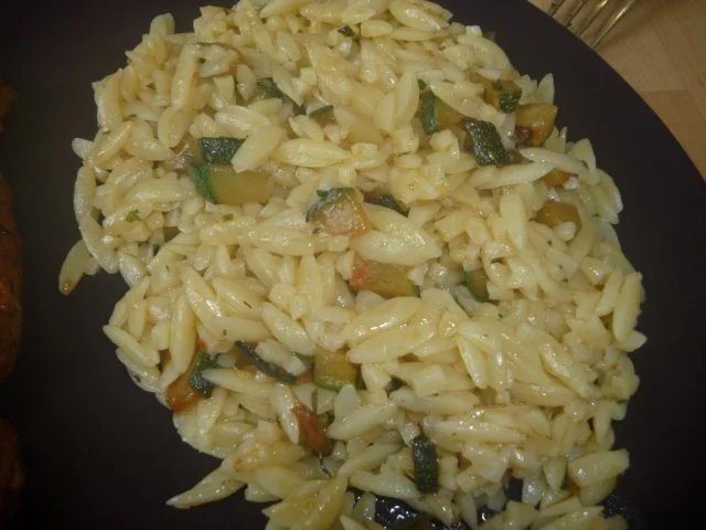 Rezept: Reisnudeln mit Zucchini Bild Nr. 2 Reisnudeln mit Zucchini - Rezept - Bild Nr. 2