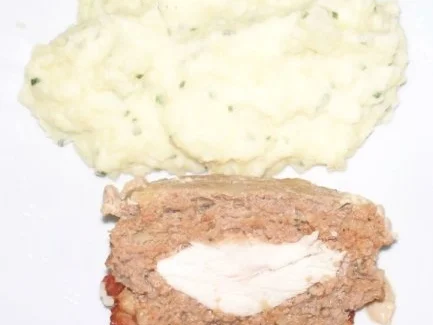 Rezept: Hähnchenbrust im Hackmantel Hähnchenbrust im Hackmantel - Rezept