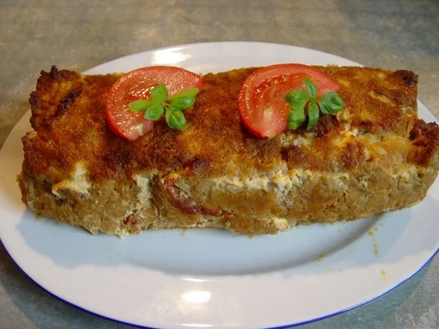 Mediterraner Hackbraten mit Tomatensoße - Rezept - Bild Nr. 7