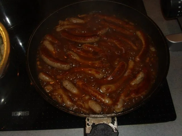 Nürnberger Bratwürstl mit Sauerkraut und Kartoffelpürre - Rezept - Bild Nr. 7