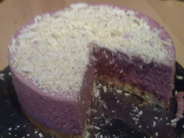 Rezept: Kirsch-Käse-Sahne-Torte Bild Nr. 2 Kirsch-Käse-Sahne-Torte - Rezept - Bild Nr. 2