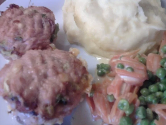 Pizza-Fleischkäse-Muffins - Rezept - Bild Nr. 3