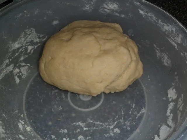 Gefüllte Teigtaschen mit sauerem Dip - Rezept - Bild Nr. 7