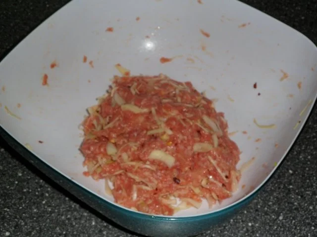 Gefüllte Teigtaschen mit sauerem Dip - Rezept - Bild Nr. 5