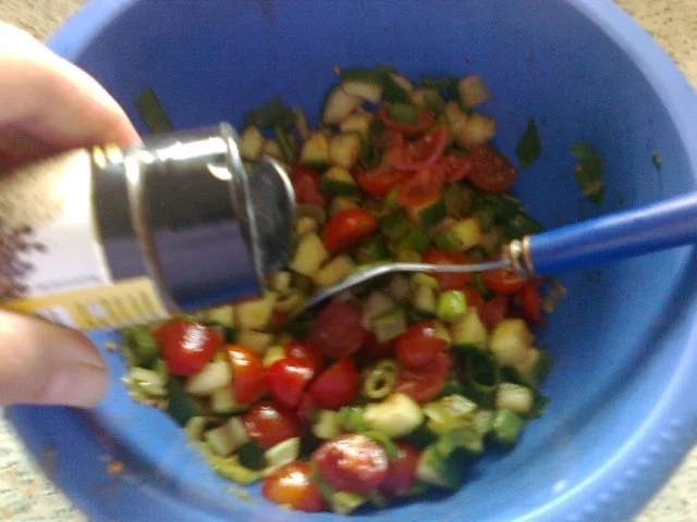 Bulgarischer Chopskasalat - Rezept - Bild Nr. 4