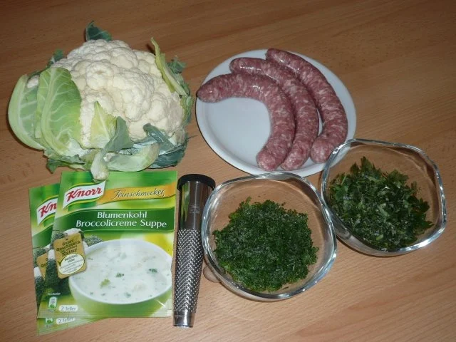 Blumenkohlsuppe mit Fleischbällchen - Rezept - Bild Nr. 2