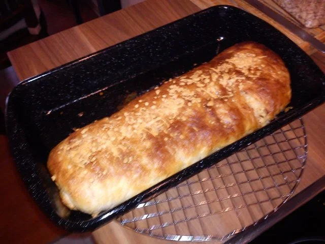 Rezept: Sauerkrautstrudel Bild Nr. 2 Sauerkrautstrudel - Rezept - Bild Nr. 2