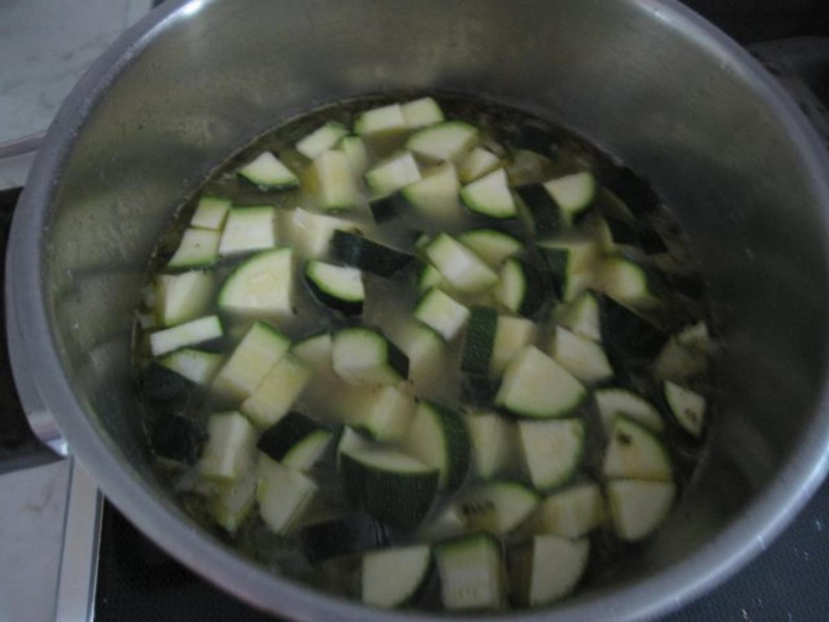 Zucchinisuppe mit Reis - Rezept - Bild Nr. 6