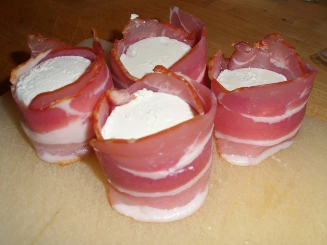 Rezept: Ziegenfrischkäse-Törtchen Bild Nr. 3 Ziegenfrischkäse-Törtchen - Rezept - Bild Nr. 3