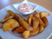 Country Potatoes mit feurigem Dip - Rezept
