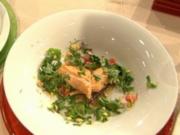 Bachsaibling in Tee geräuchert mit Wildkräuter-Salat a la Kim - Rezept