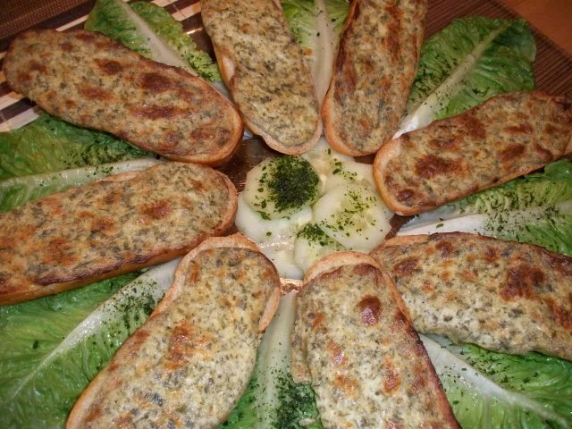 Knoblauch-Kräuterbaguettes - Rezept - Bild Nr. 8