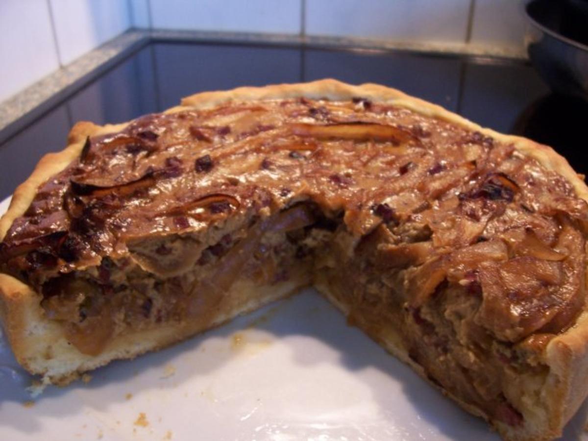 Bilder für Kleiner Zwiebelkuchen - Kuchen einmal herzhaft - Rezept