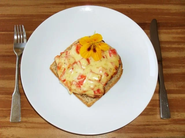 Rezept: Heedfelder Schlemmertoast Bild Nr. 2 Heedfelder Schlemmertoast - Rezept - Bild Nr. 2