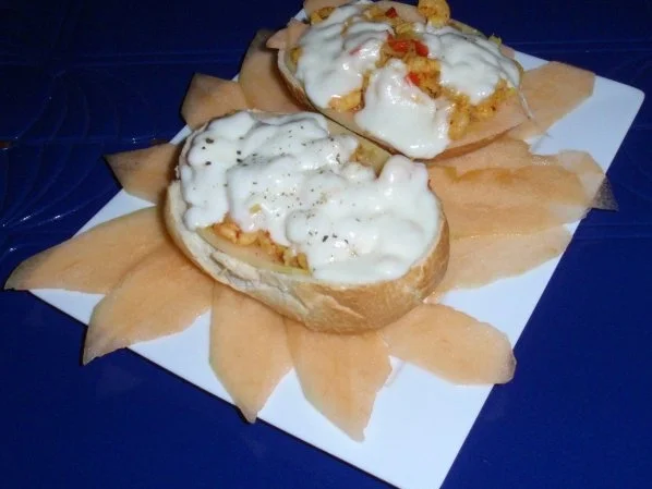 Feurige Tiefseegarnelen auf Brötchen mit Mozzarella überbacken - Rezept - Bild Nr. 16