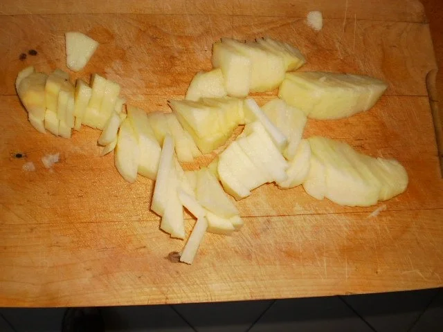 Rezept: Aprikosen-Apfel-Kompott mit Joghurt und Wallnüssen Bild Nr. 3 Aprikosen-Apfel-Kompott mit Joghurt und Wallnüssen - Rezept - Bild Nr. 3