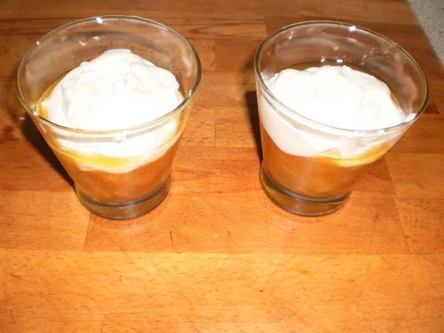 Rezept: Aprikosen-Apfel-Kompott mit Joghurt und Wallnüssen Bild Nr. 16 Aprikosen-Apfel-Kompott mit Joghurt und Wallnüssen - Rezept - Bild Nr. 16