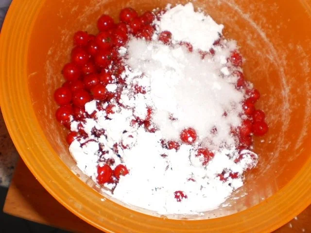 Rezept: Johannisbeer-Käsekuchen Bild Nr. 5 Johannisbeer-Käsekuchen - Rezept - Bild Nr. 5