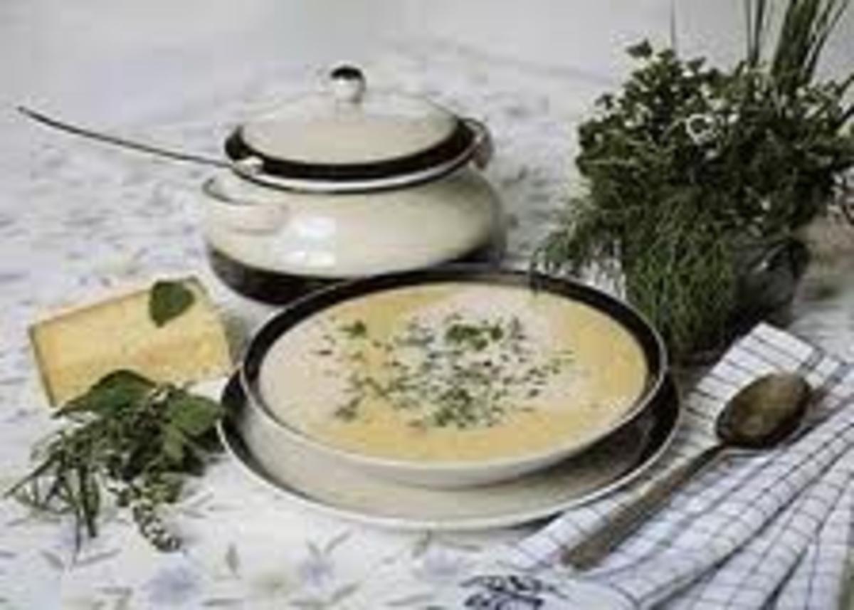 Bilder für Käserahmsuppe mit Weißwein Rezept