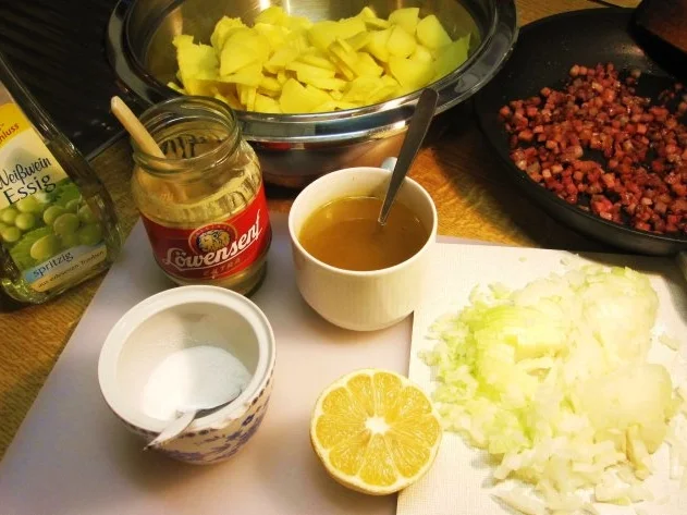 Rezept: Speck-Kartoffelsalat ... Bild Nr. 2 Speck-Kartoffelsalat ... - Rezept - Bild Nr. 2