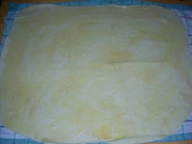 Rezept: Pflaumen-Strudel Bild Nr. 5 Pflaumen-Strudel - Rezept - Bild Nr. 5