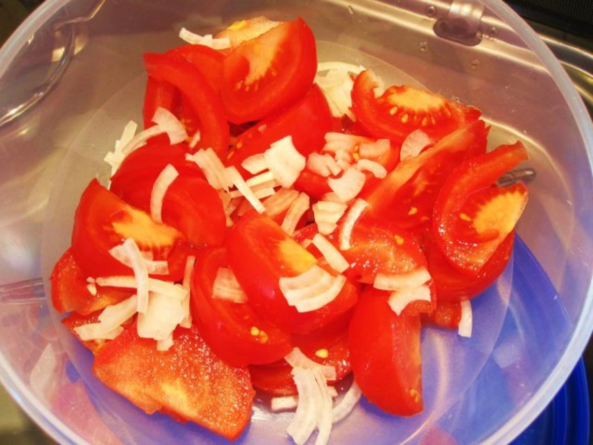 Vollreife Tomaten - leicht angemacht ... - Rezept - Bild Nr. 3