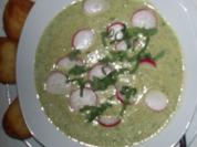 Rezept: Radieschensuppe mit gleicher Einlage Radieschensuppe mit gleicher Einlage - Rezept