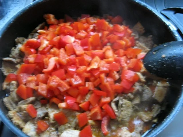 Rezept: Gyros in Metaxasosse Bild Nr. 3 Gyros in Metaxasosse - Rezept - Bild Nr. 3