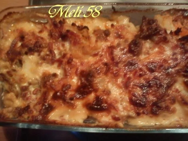 Rezept: Aufläufe/ Überbackenes: Blumenkohlauflauf mit Hackfleisch Aufläufe/ Überbackenes: Blumenkohlauflauf mit Hackfleisch - Rezept